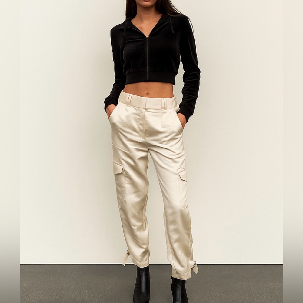 Express Super High Waisted Satin Cargo Ankle Pants Ivory Off White Size 8R NWT
